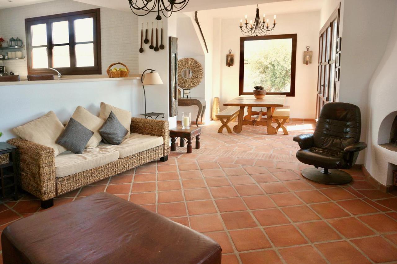 Casa Alba Villa เนร์คา ภายนอก รูปภาพ